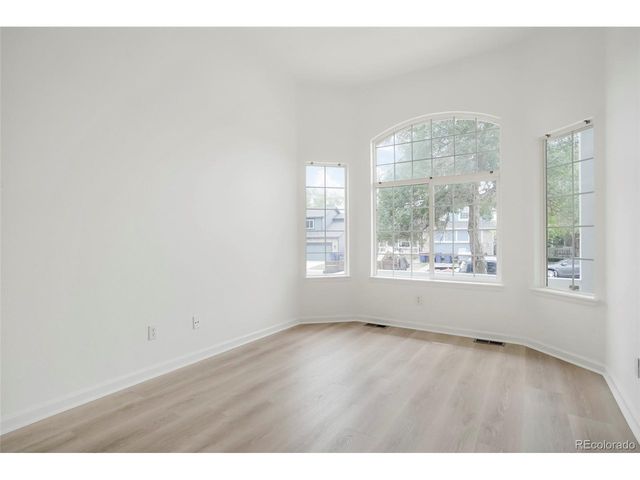 1305 W 12th Ave, Broomfield, CO 80020