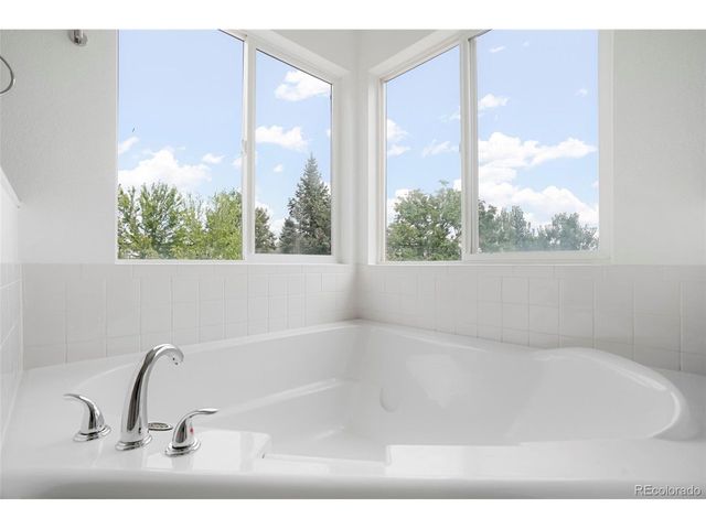 1305 W 12th Ave, Broomfield, CO 80020