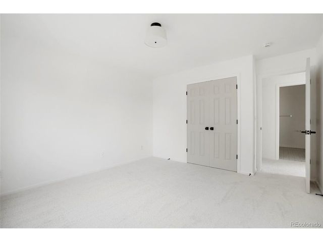 1305 W 12th Ave, Broomfield, CO 80020