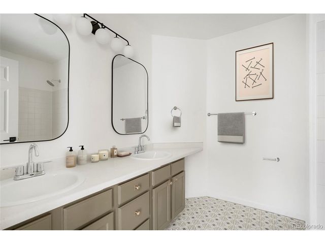 1305 W 12th Ave, Broomfield, CO 80020