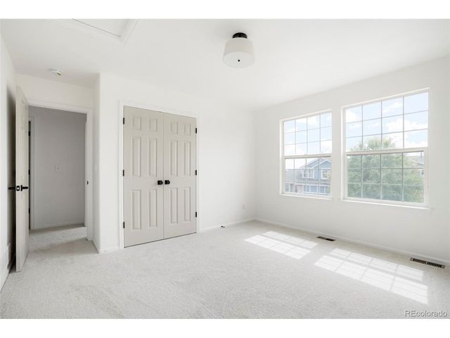 1305 W 12th Ave, Broomfield, CO 80020