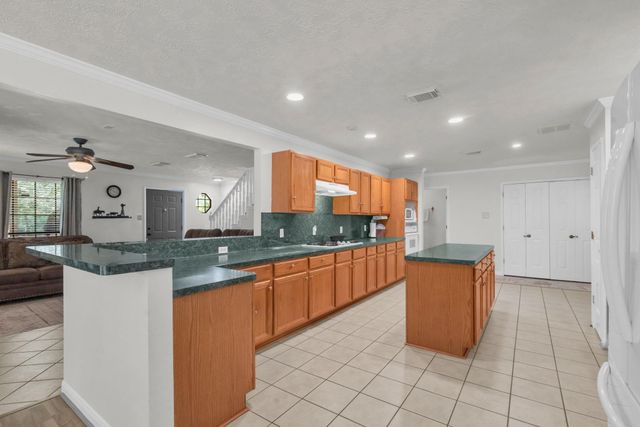 3907 Black Oak Lane, Montgomery, TX 77316