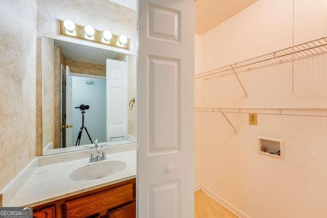 2167 N Forest Trail, Atlanta, GA 30338