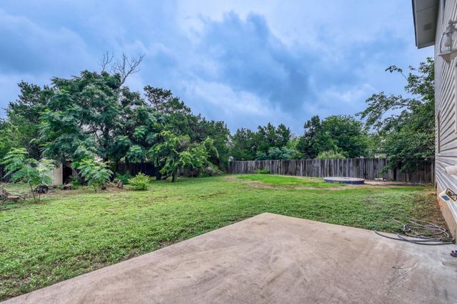 1910 Ireland DR, Leander, TX 78641