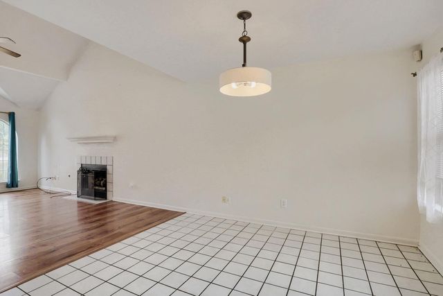 1910 Ireland DR, Leander, TX 78641