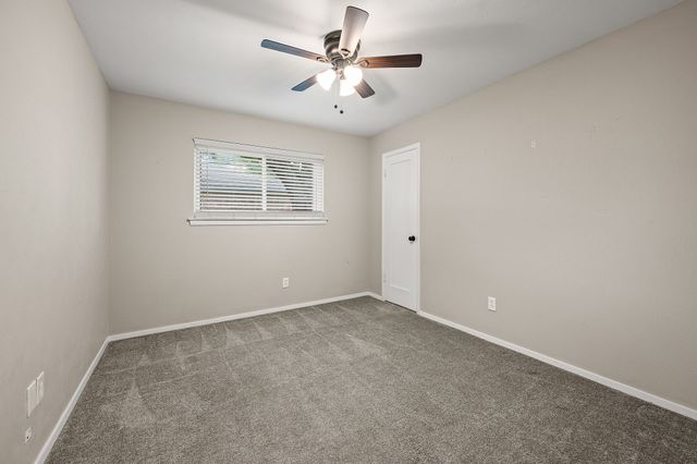 217 Glenn Drive, Hurst, TX 76053