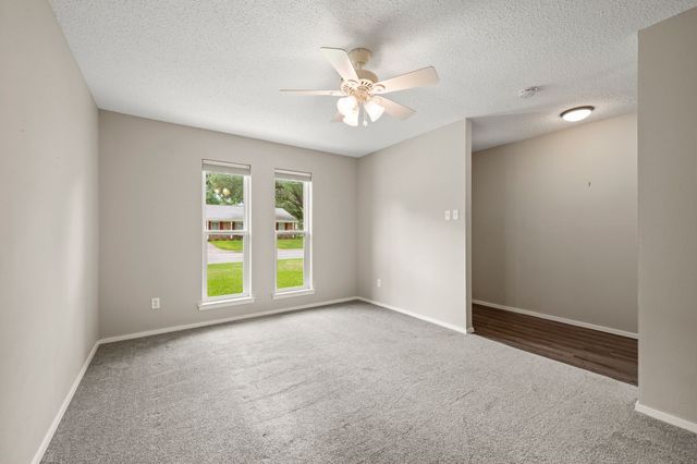 217 Glenn Drive, Hurst, TX 76053