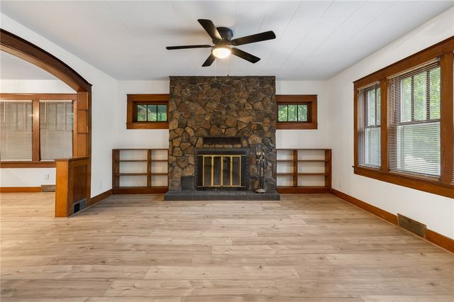 601 W Ridge Avenue, Harrison, AR 72601
