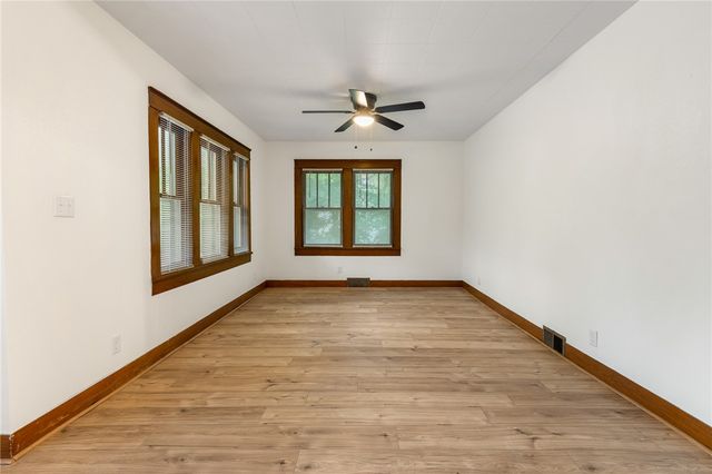 601 W Ridge Avenue, Harrison, AR 72601