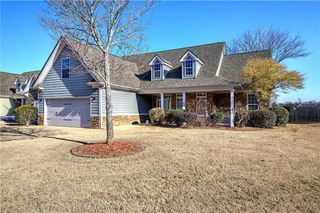 29 Autumn Turn NW, Cartersville, GA 30121