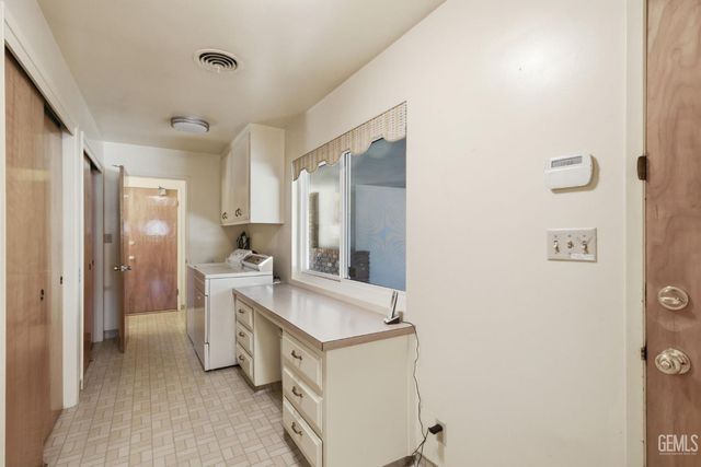 7007 Mesa Verde Way, Bakersfield, CA 93309