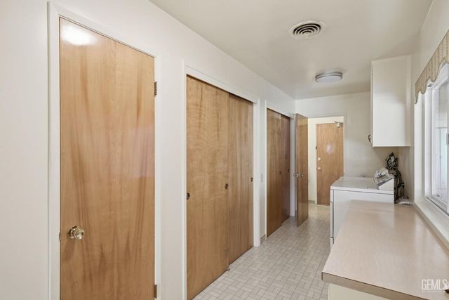 7007 Mesa Verde Way, Bakersfield, CA 93309