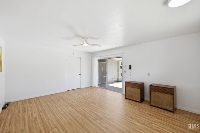7007 Mesa Verde Way, Bakersfield, CA 93309