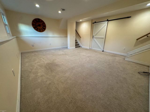 7894 Lantern Drive, Almont, MI 48003