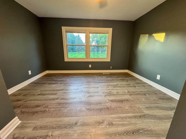 7894 Lantern Drive, Almont, MI 48003