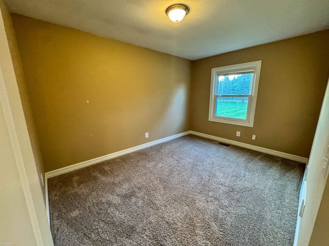 7894 Lantern Drive, Almont, MI 48003