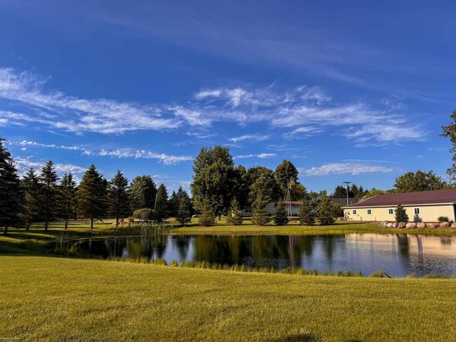 7894 Lantern Drive, Almont, MI 48003