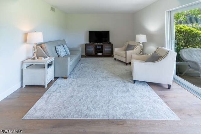 96 Glades BLVD 513, Naples, FL 34112