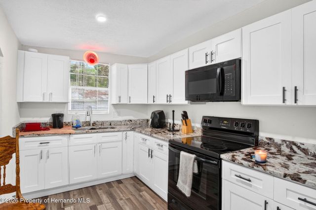 4934 S Woodduck Terrace, Floral City, FL 34436