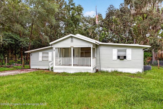 4934 S Woodduck Terrace, Floral City, FL 34436