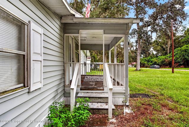 4934 S Woodduck Terrace, Floral City, FL 34436