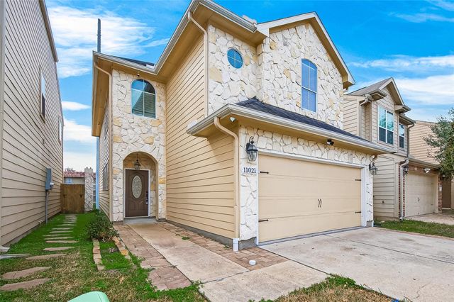 11021 Panther Court, Houston, TX 77099