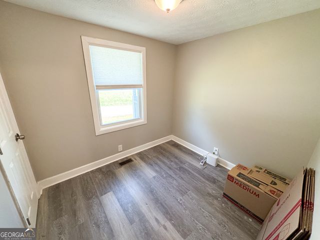 110 King Street, Hogansville, GA 30230
