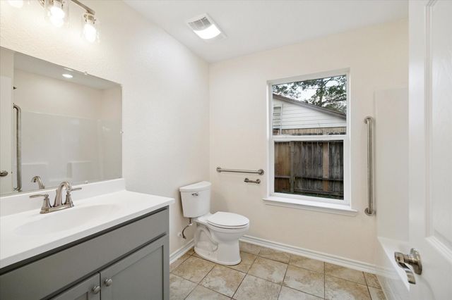 7907 Breda Drive, Baytown, TX 77521