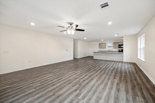 7907 Breda Drive, Baytown, TX 77521