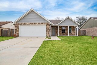 7907 Breda Drive, Baytown, TX 77521