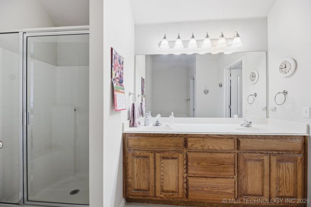 4906 S 186th East Avenue, Tulsa, OK 74134