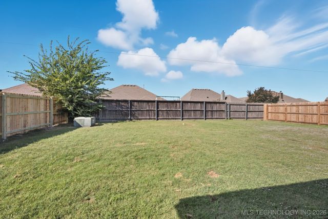 4906 S 186th East Avenue, Tulsa, OK 74134