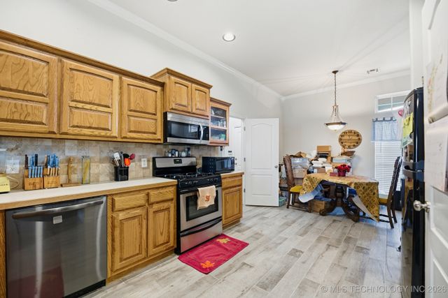 4906 S 186th East Avenue, Tulsa, OK 74134