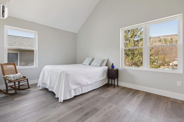 27 Windermere Avenue, Greenwood Lake, NY 10925