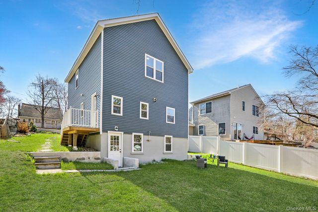 27 Windermere Avenue, Greenwood Lake, NY 10925