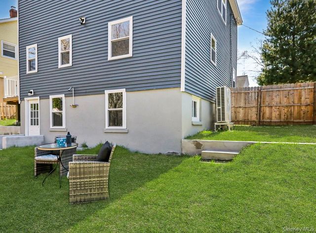 27 Windermere Avenue, Greenwood Lake, NY 10925
