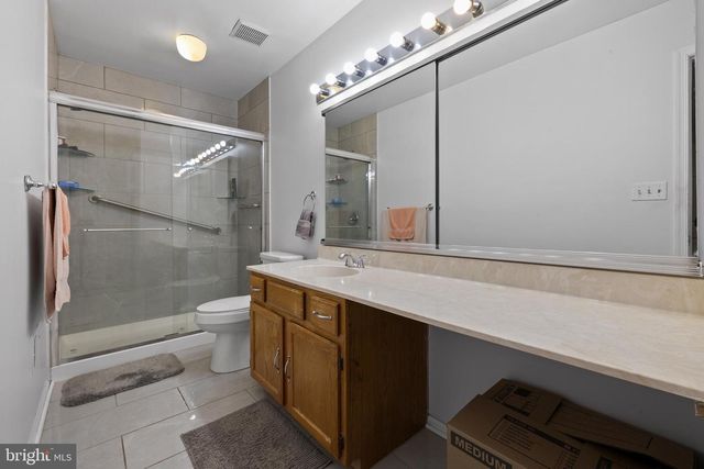 345 BRADFORD LN, Lansdale, PA 19446