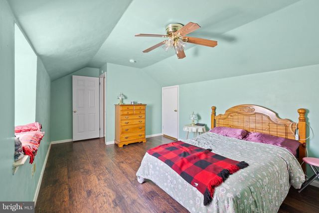 345 BRADFORD LN, Lansdale, PA 19446