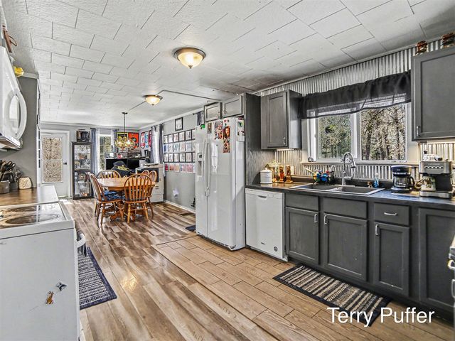 6488 3rd Street, Holton, MI 49425