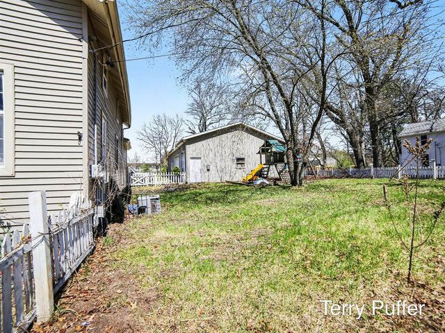 6488 3rd Street, Holton, MI 49425