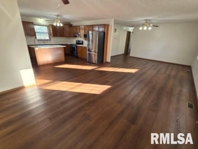 14013 N Tolle Lane, Mt Vernon, IL 62864