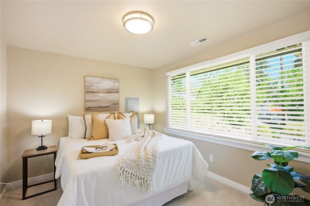 2327 NE 86TH Street, Seattle, WA 98115