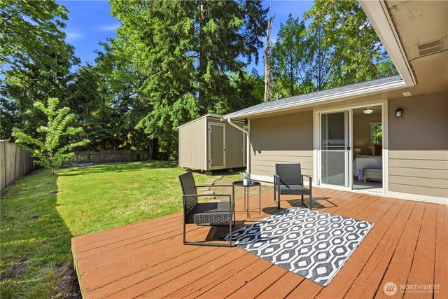 2327 NE 86TH Street, Seattle, WA 98115