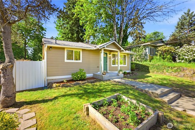2327 NE 86TH Street, Seattle, WA 98115
