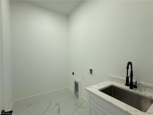 3510 NW 46th AVE, Cape Coral, FL 33993