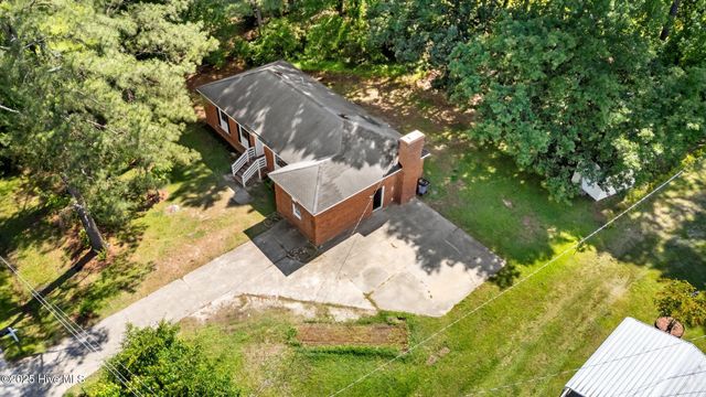 208 Essex Road, Nashville, NC 27856