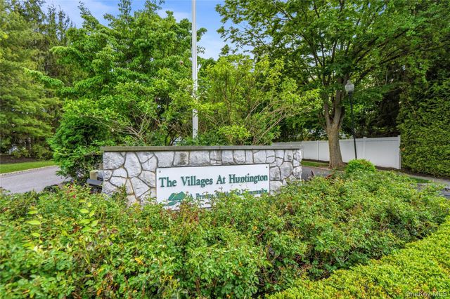 225 Barton Avenue, Melville, NY 11747