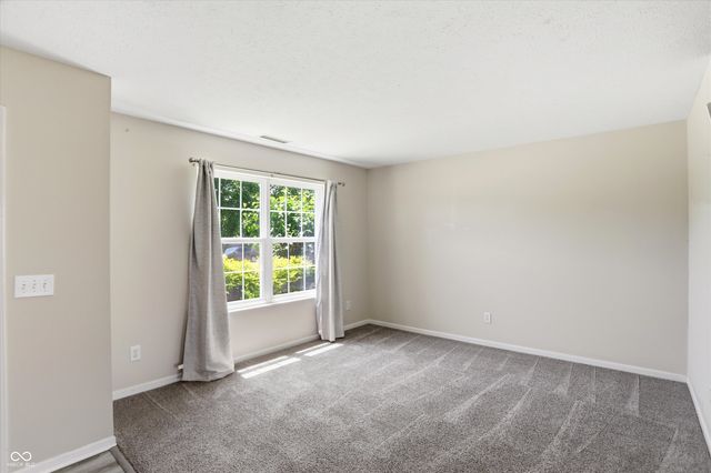 10802 Pleasant View Lane, Fishers, IN 46038