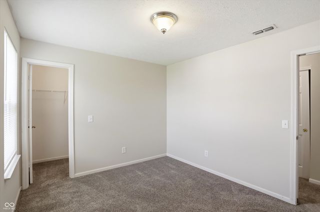 10802 Pleasant View Lane, Fishers, IN 46038