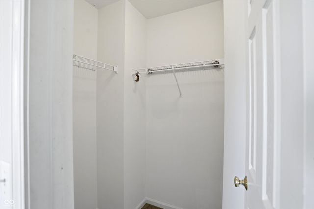 10802 Pleasant View Lane, Fishers, IN 46038
